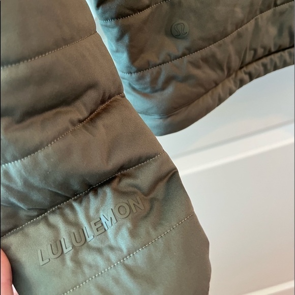 Lululemon Dynamic Movement 1/2 Zip Army Green - Picture 7 of 11